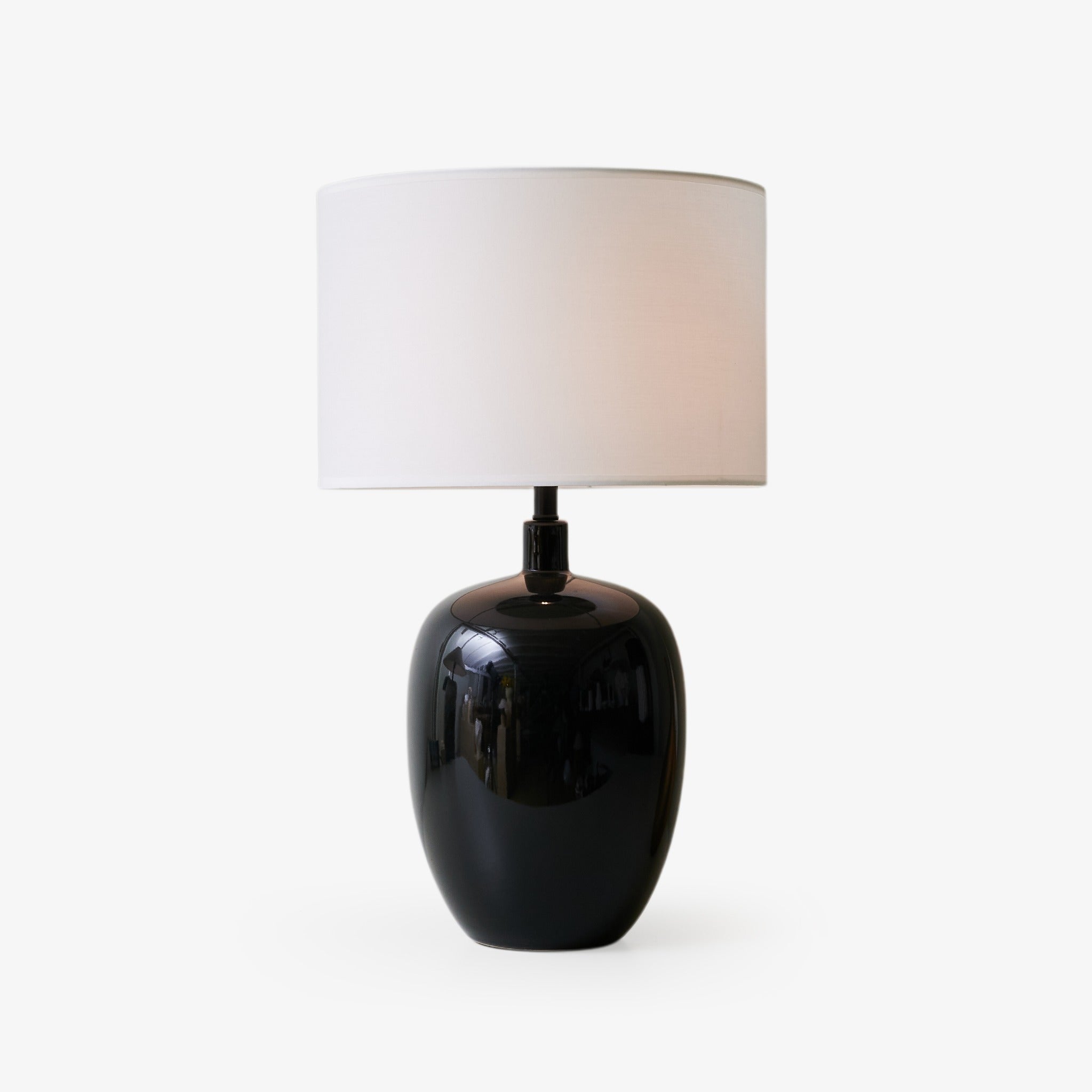 Derek Modern Ceramics Table Lamp