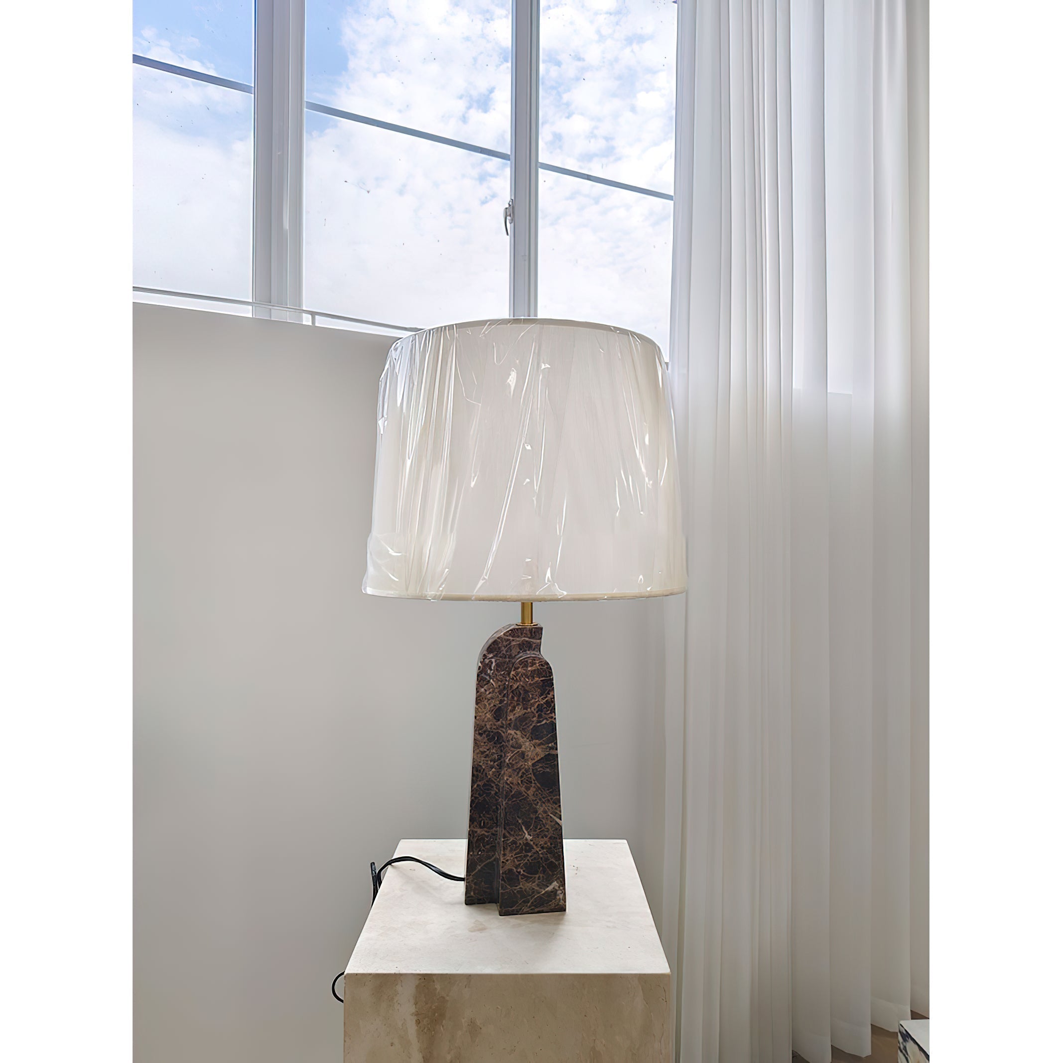 Calivise Table Lamp