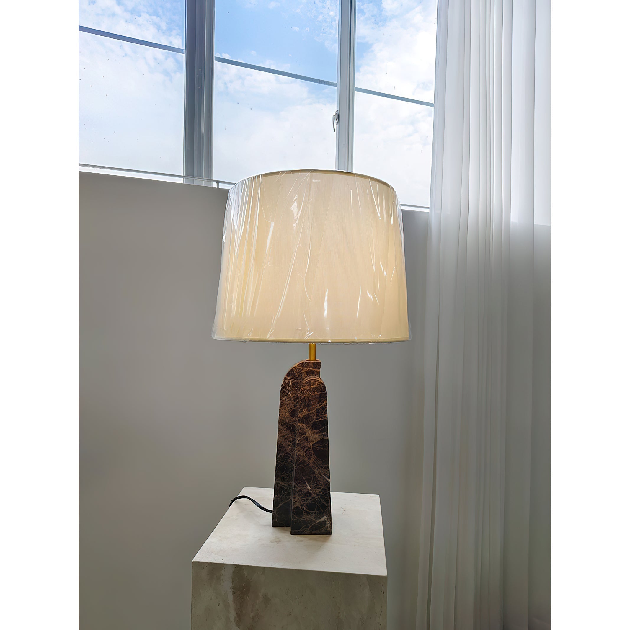 Calivise Table Lamp