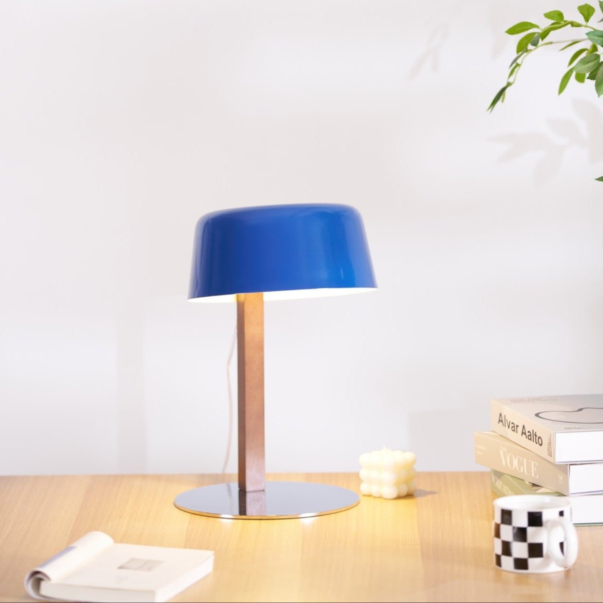Cirirelle Modern Table Lamp