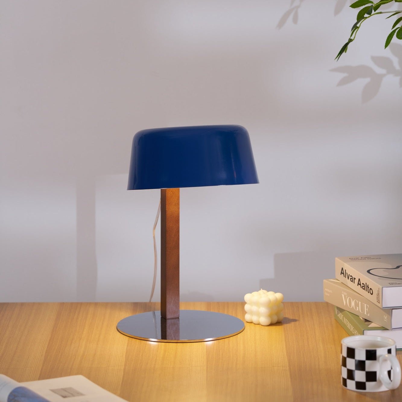 Cirirelle Modern Table Lamp