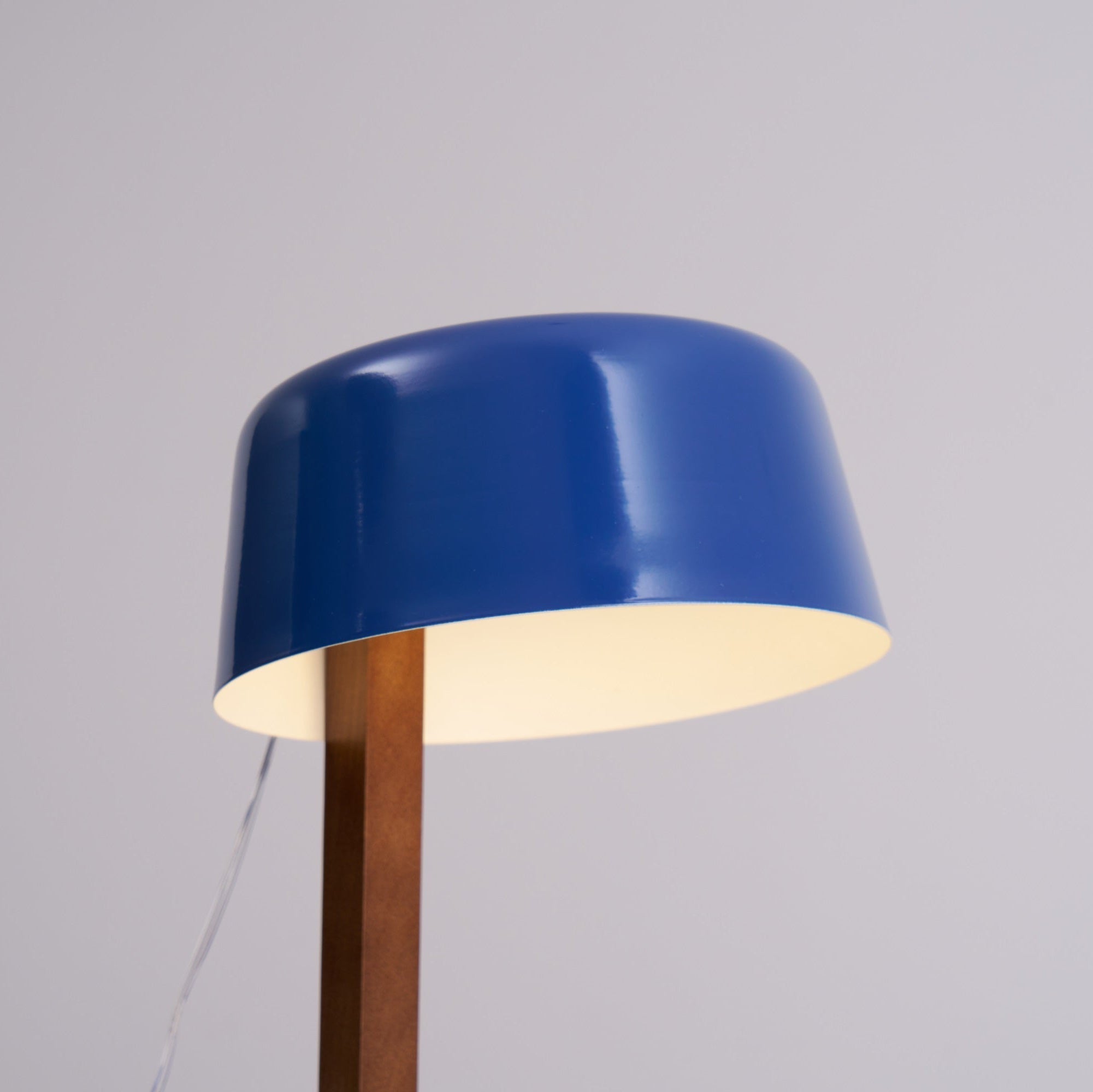 Cirirelle Modern Table Lamp