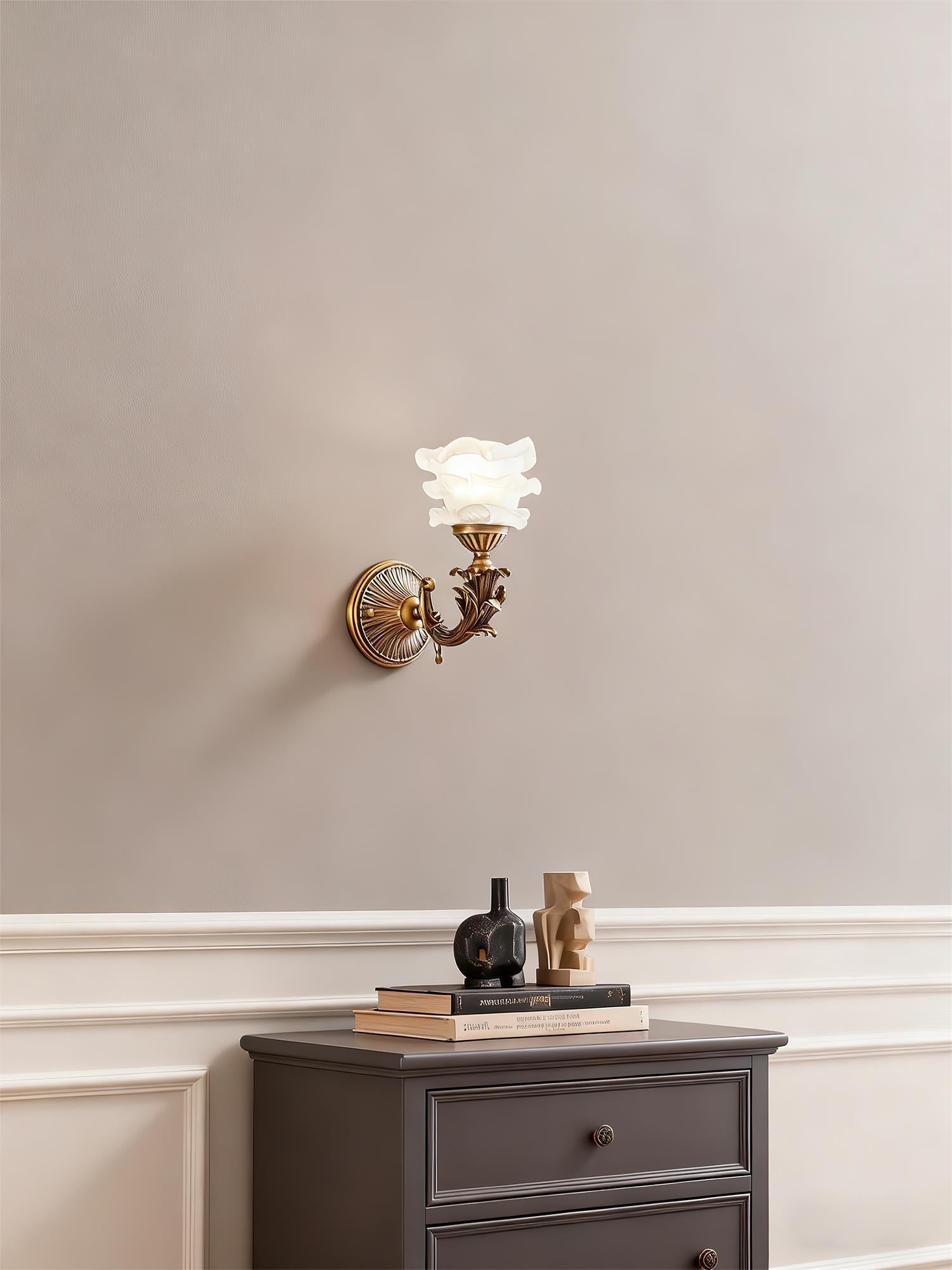 Florin Wall Lamp