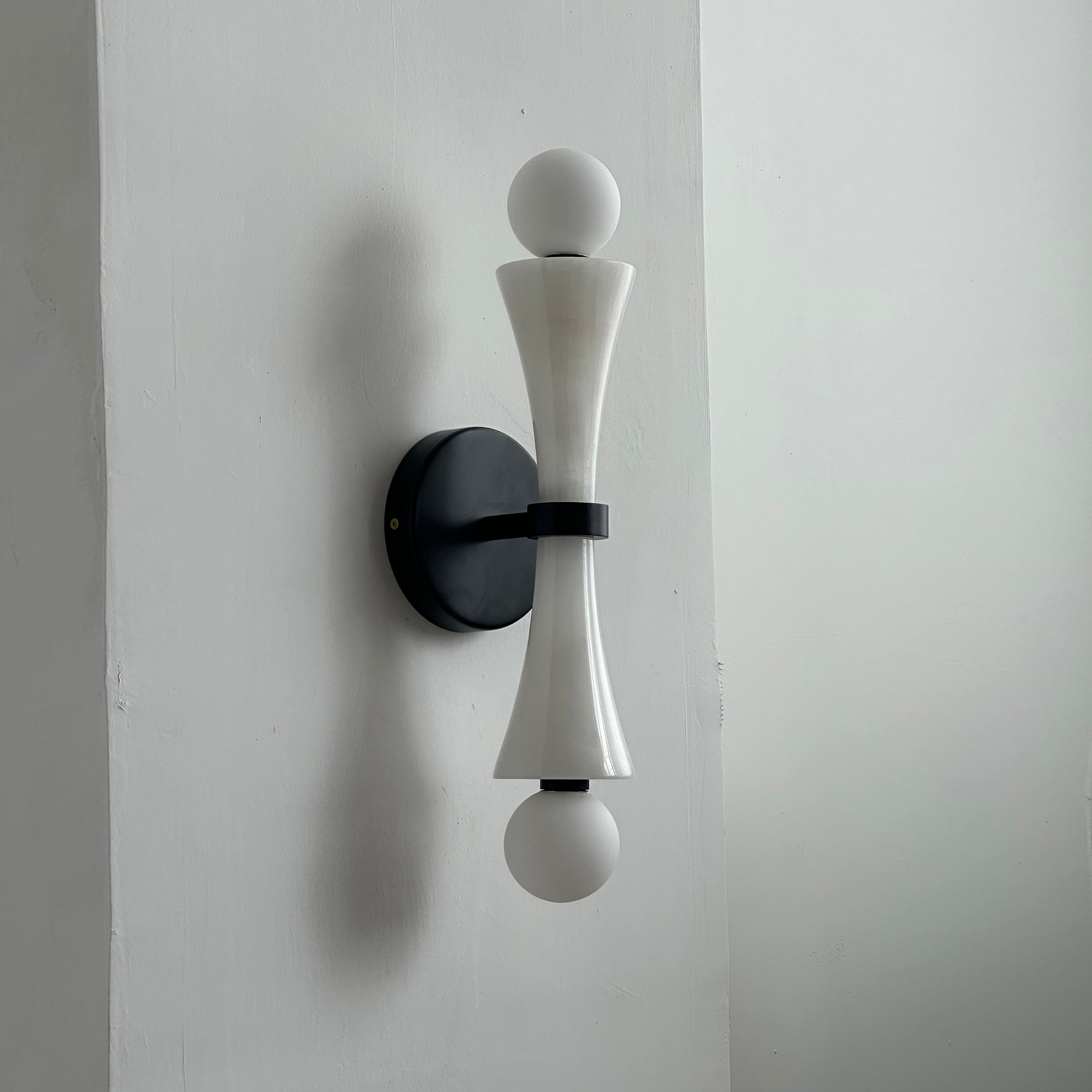 Elaiselle Wall Lamp