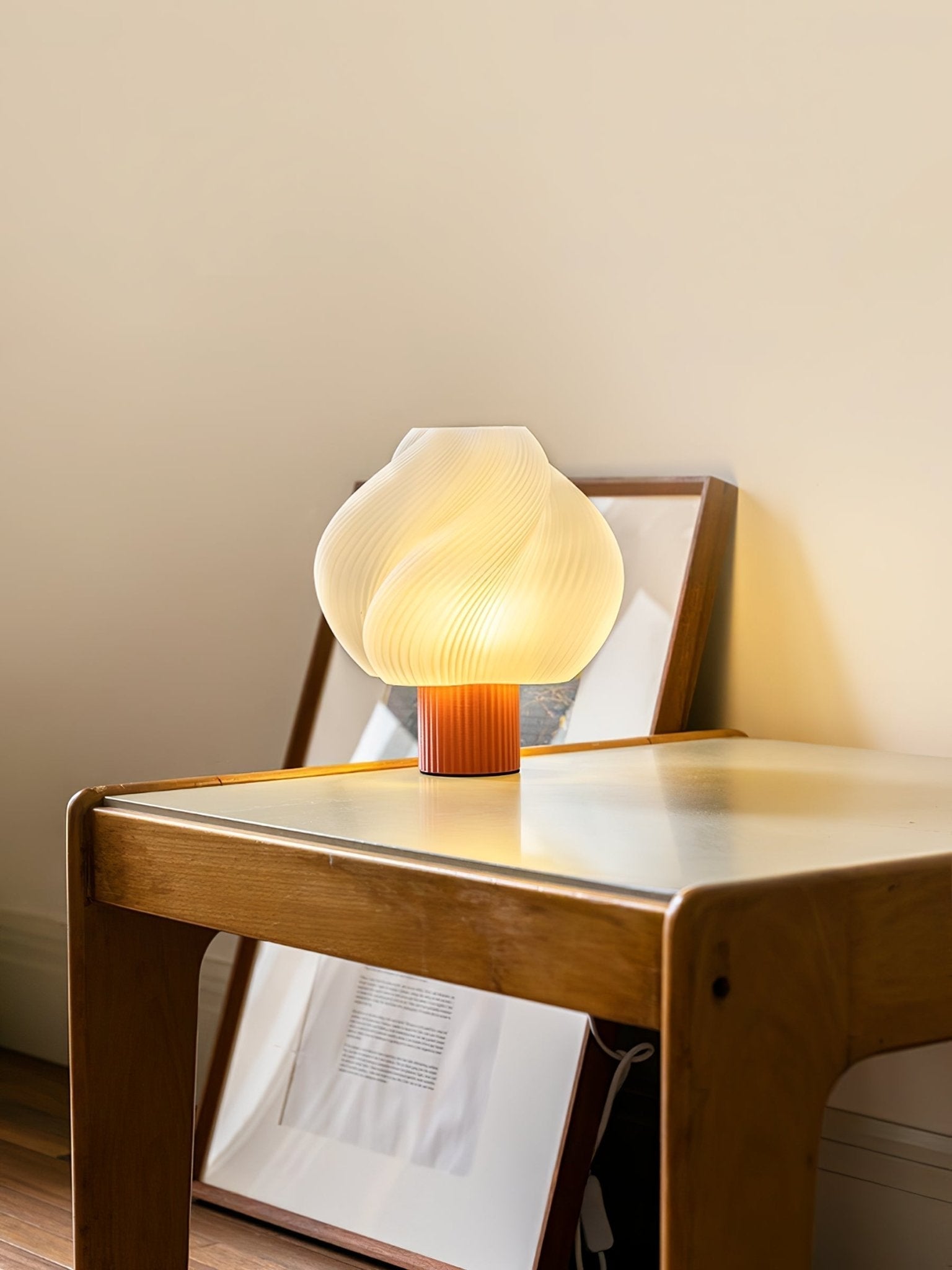 Buffy Modern Plastic Table Lamp