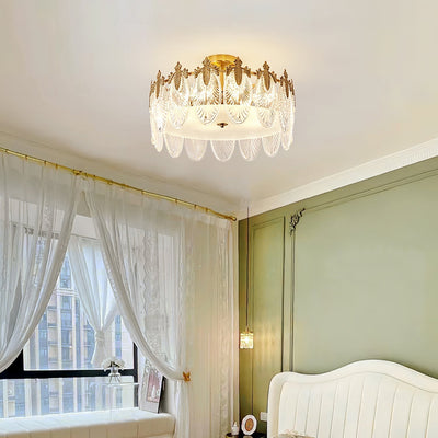 Eirisena Chandelier Glass Petals Gold Frame Round