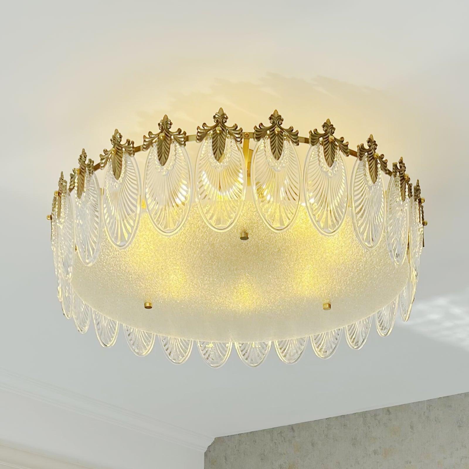 Eirisena Chandelier Glass Petals Gold Frame Round