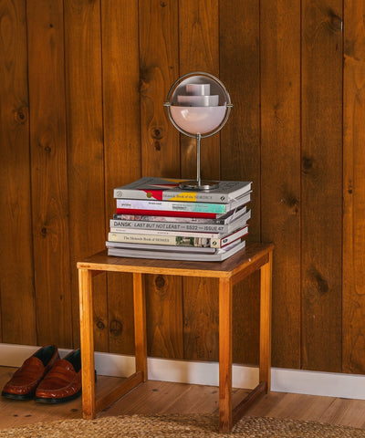 Selanine Modern Table Lamp