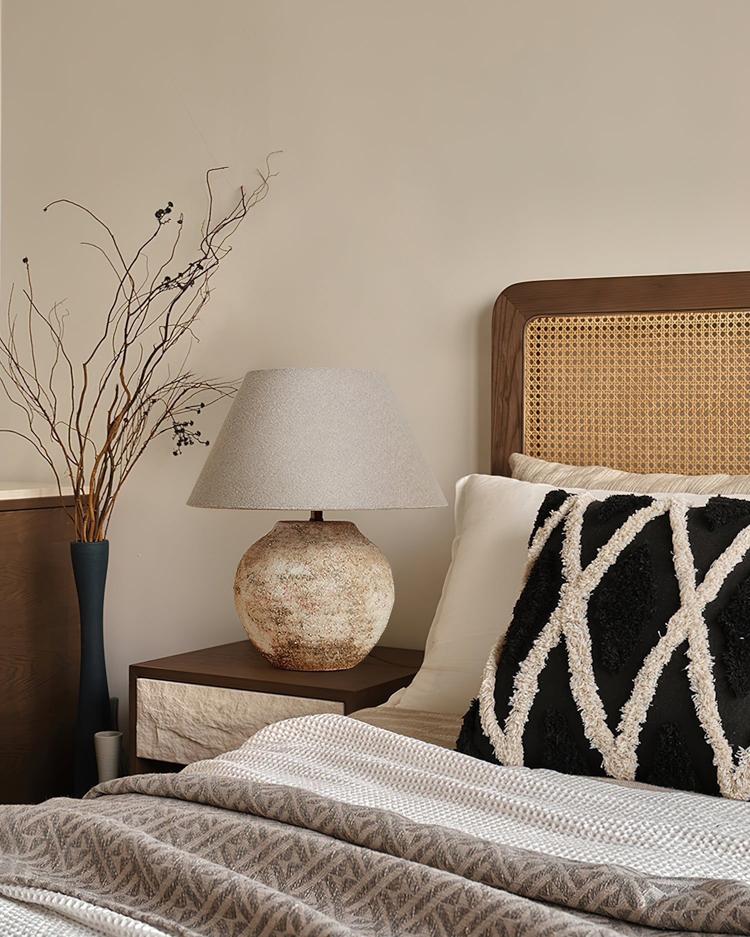 Ceranielle Table Lamp Desert Sand Ceramic Base