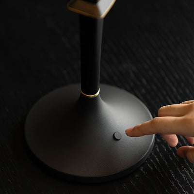 Karma Elvior Iron Table Lamp (Built-in Battery)