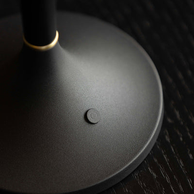 Karma Elvior Iron Table Lamp (Built-in Battery)