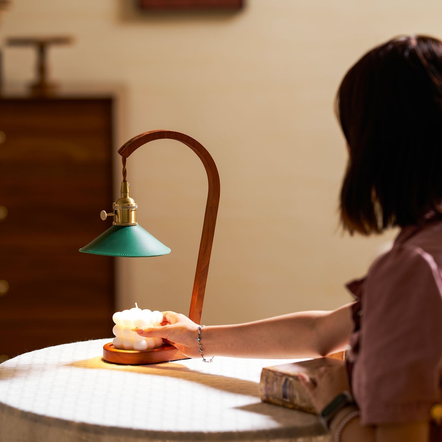 Oreliira Table Lamp