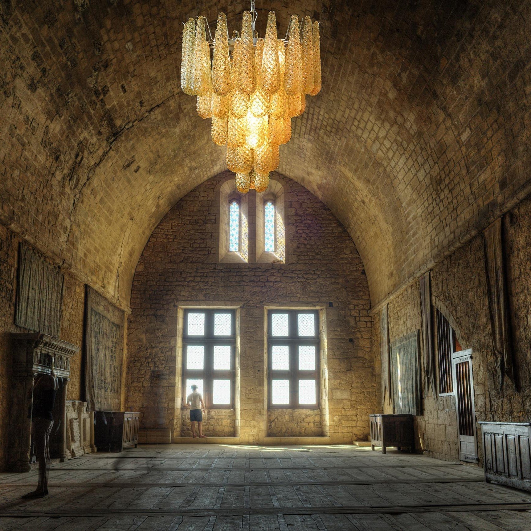 Rivalissa Chandelier