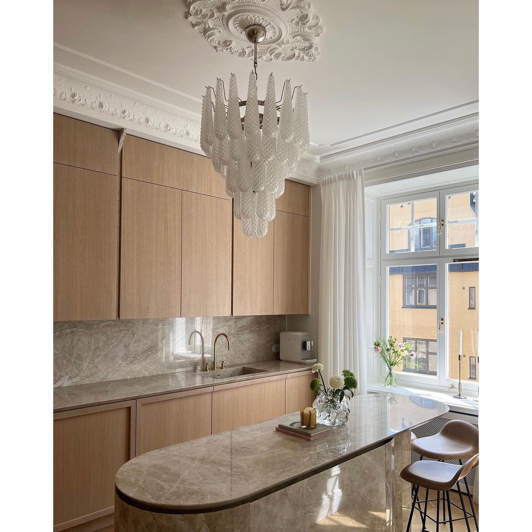 Rivalissa Chandelier