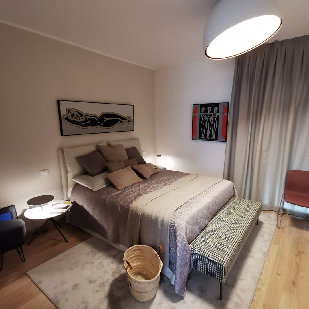 Halo Ceiling Lamp