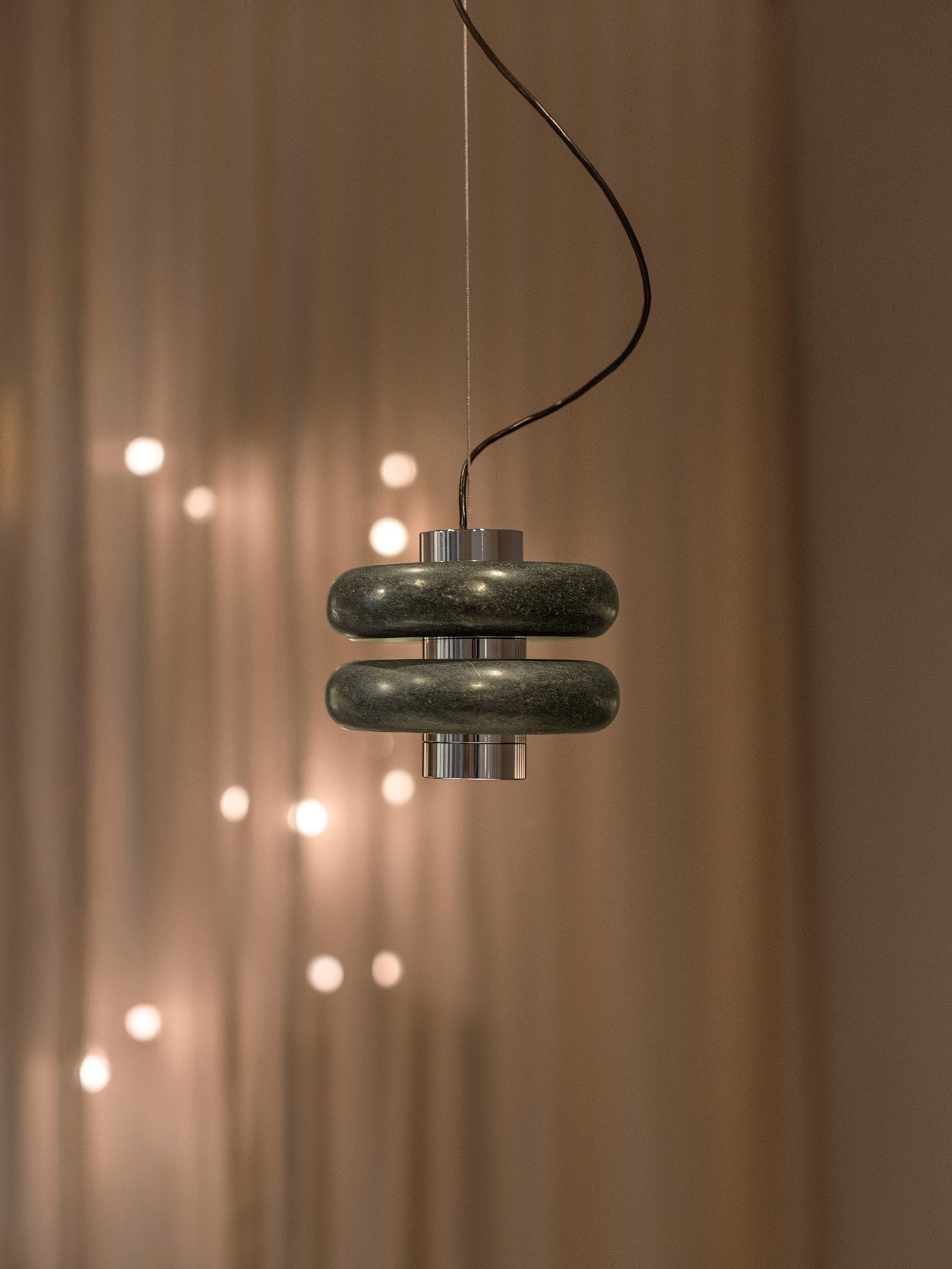 Caelvyn Pendant Light
