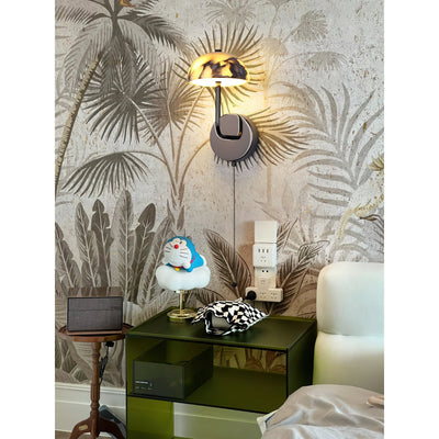 Noir Wall Lamp