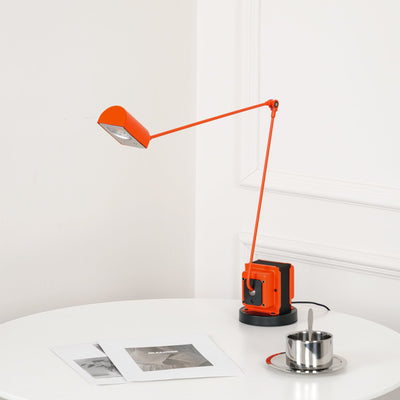 Orvyn Minimalist Table Lamp