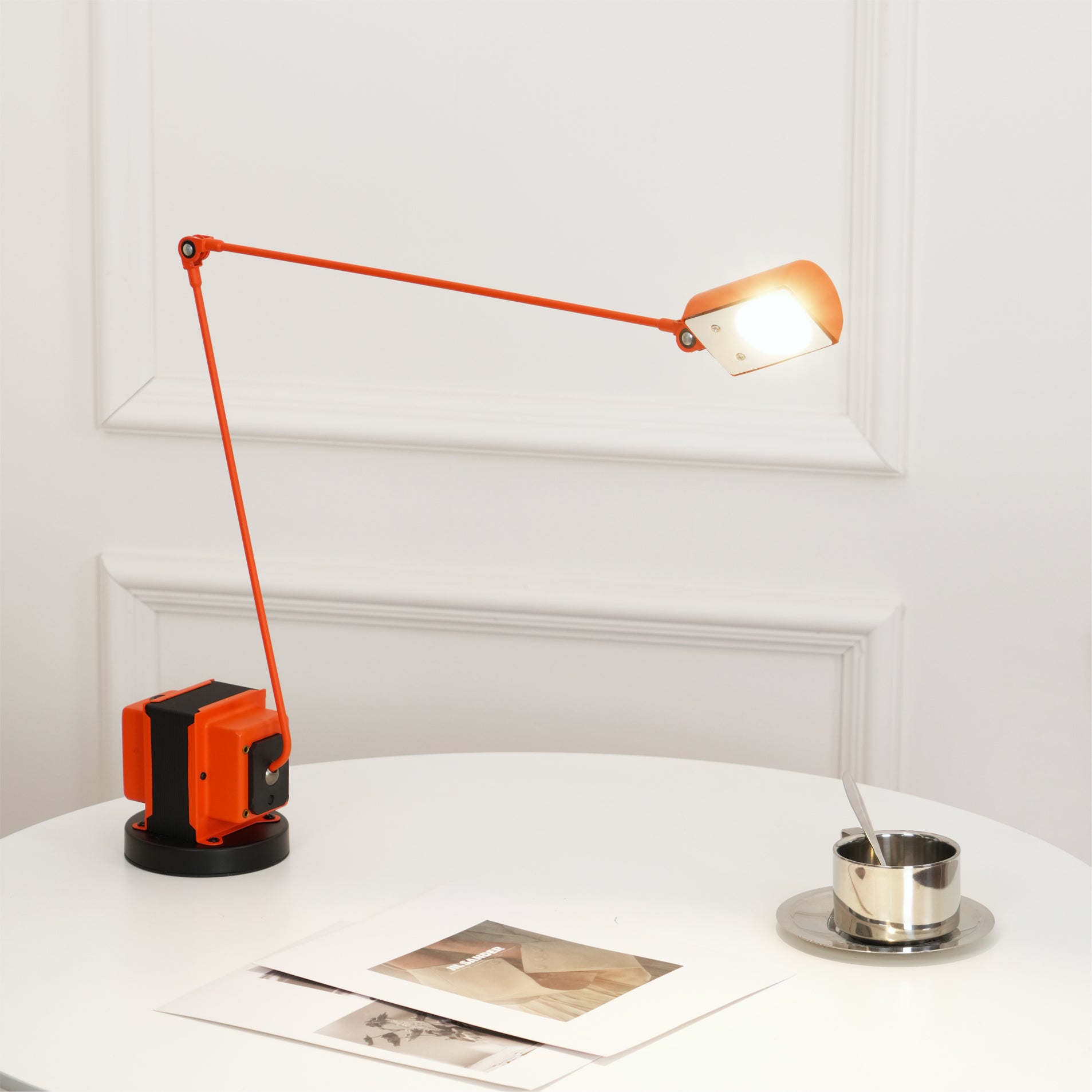 Orvyn Minimalist Table Lamp