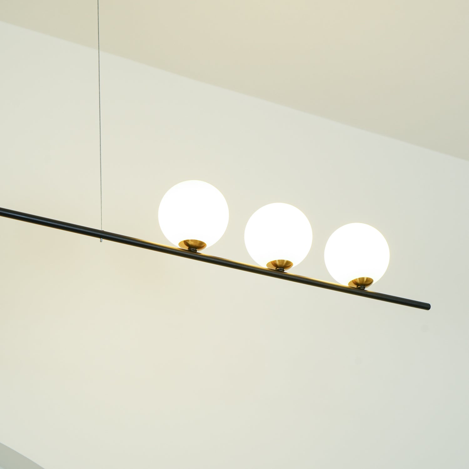 Tahls Contemporary Suspension Light