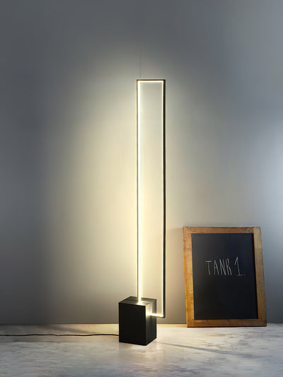 Keloza Aluminum Floor Lamp