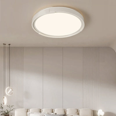 Ovene Edge Minimalist Ceiling Light