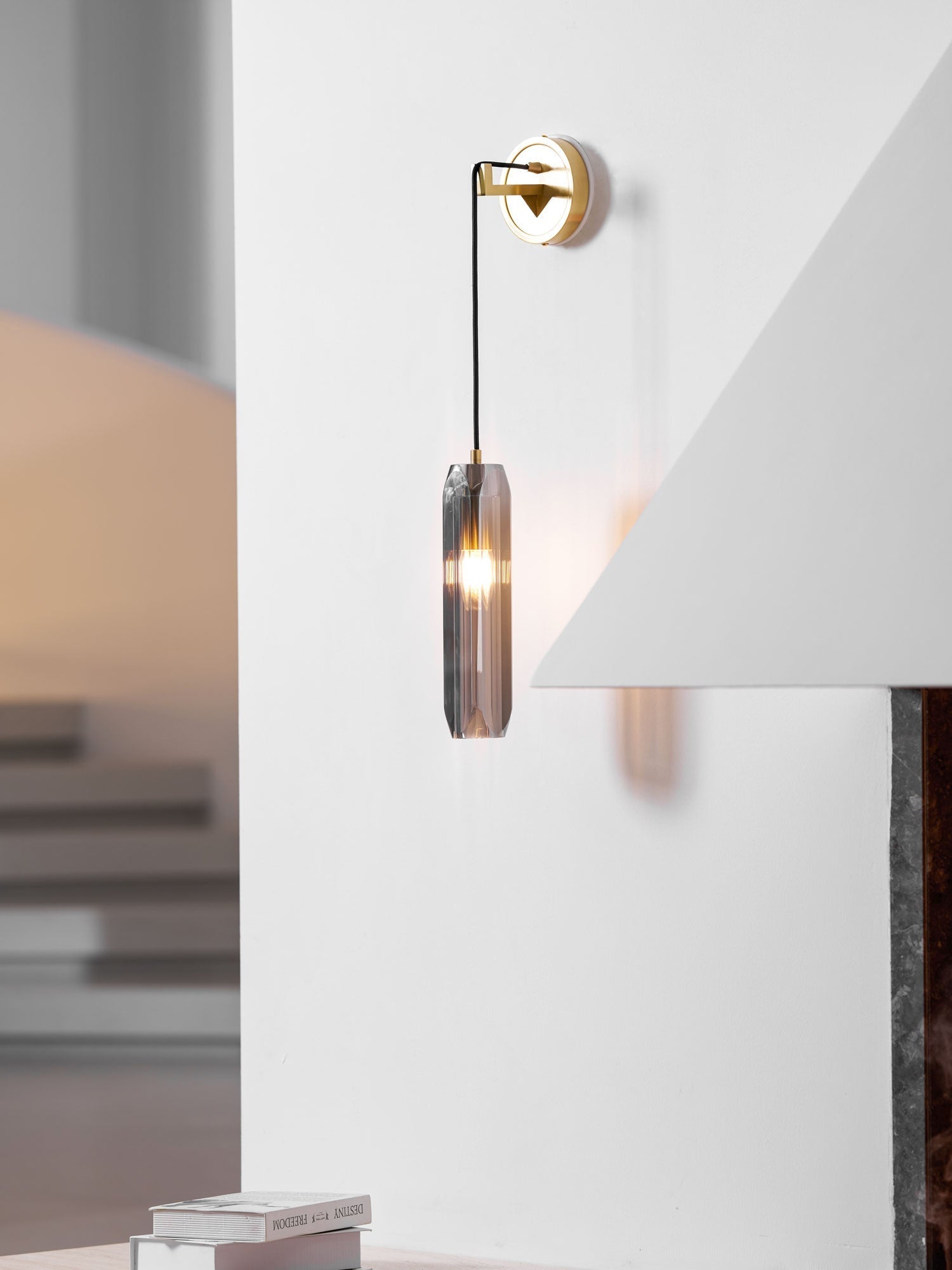 Zodorila Modern Minimalist Series Crystal Wall Lamp