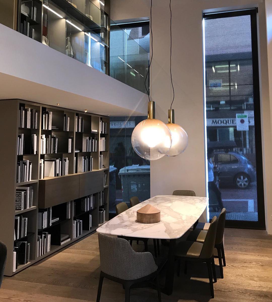 Aeris Minimalist Glass Pendant Lamp