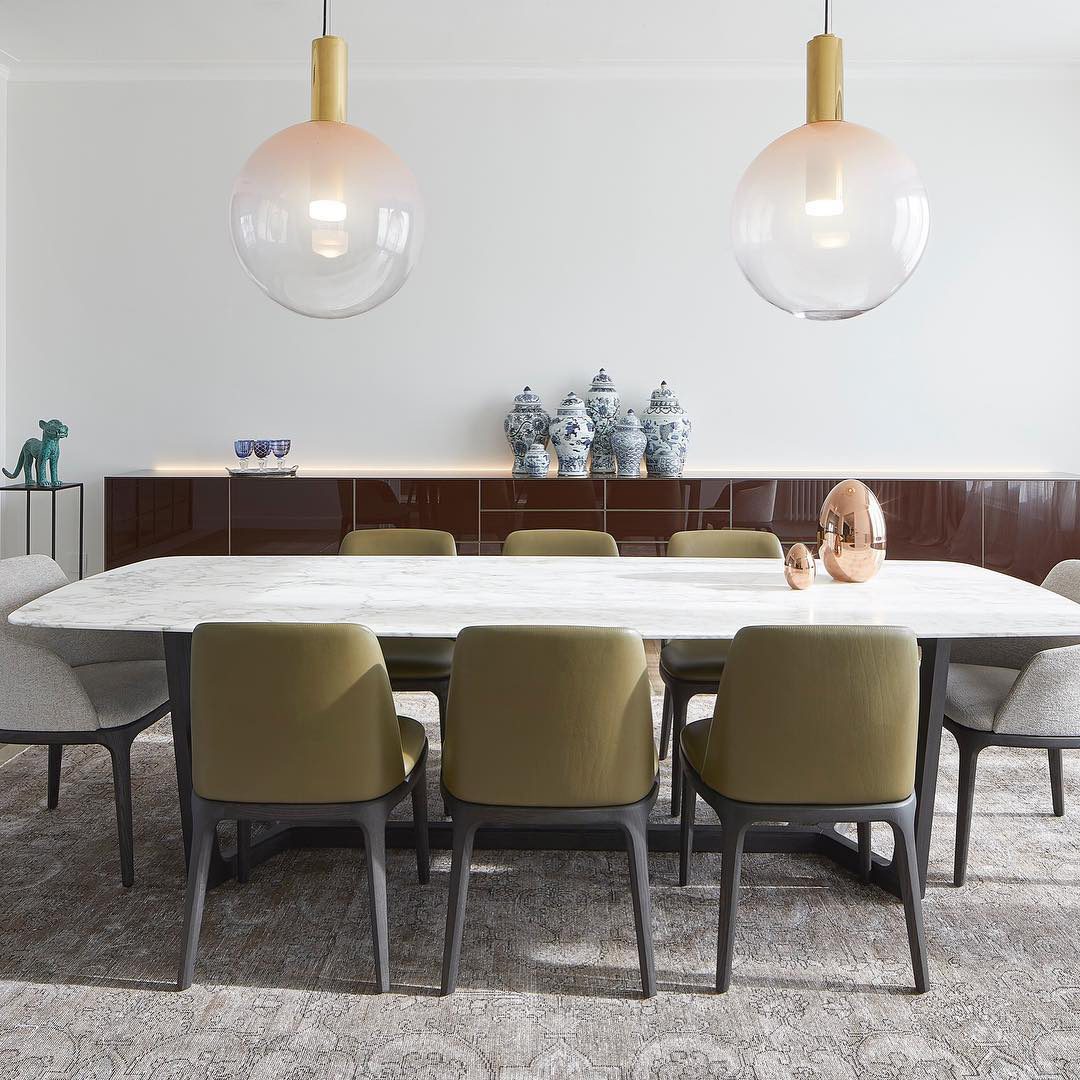 Aeris Minimalist Glass Pendant Lamp