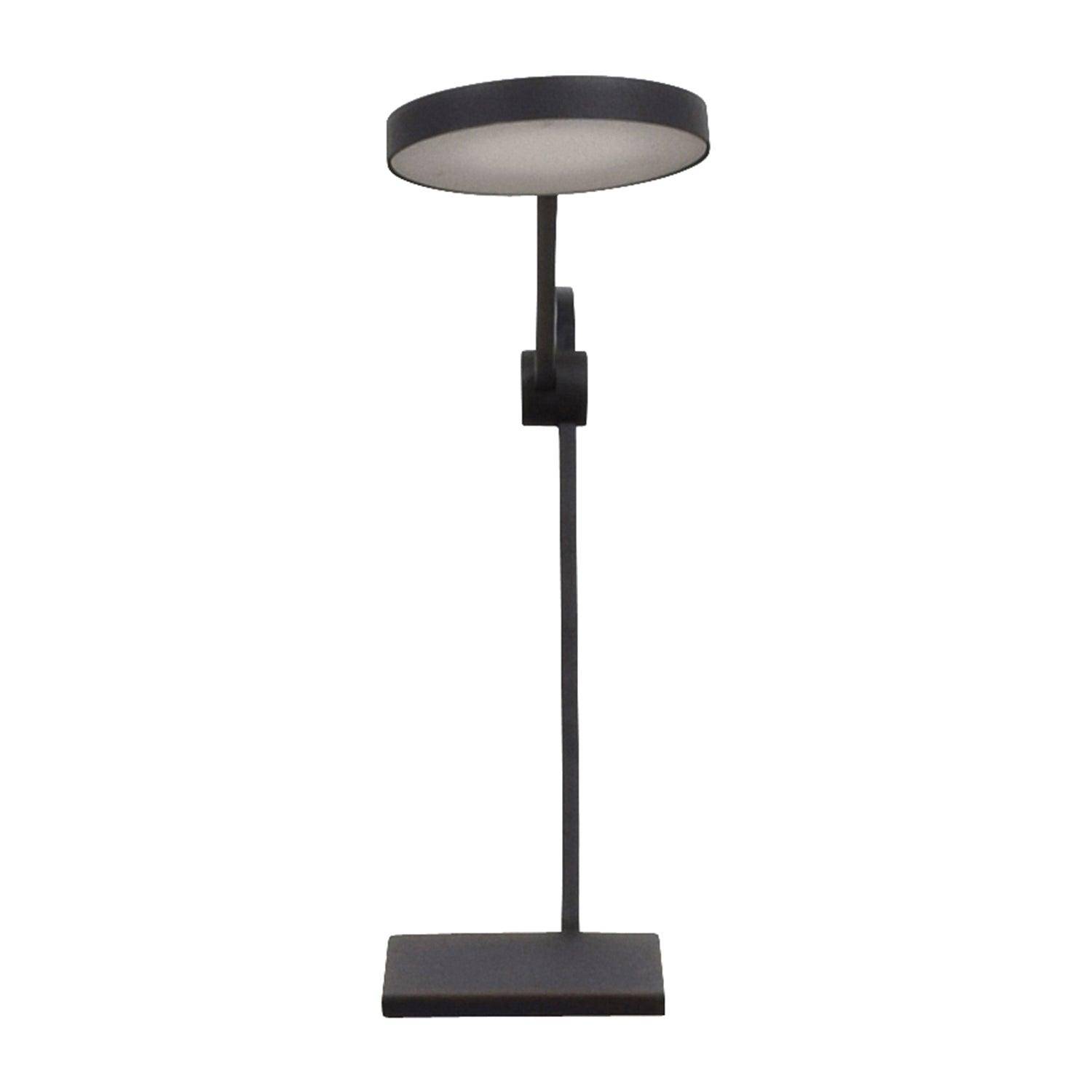 Seleliella Contemporary Table Lamp