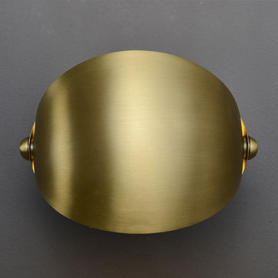 Casirette Elegant Brass Wall Lamp