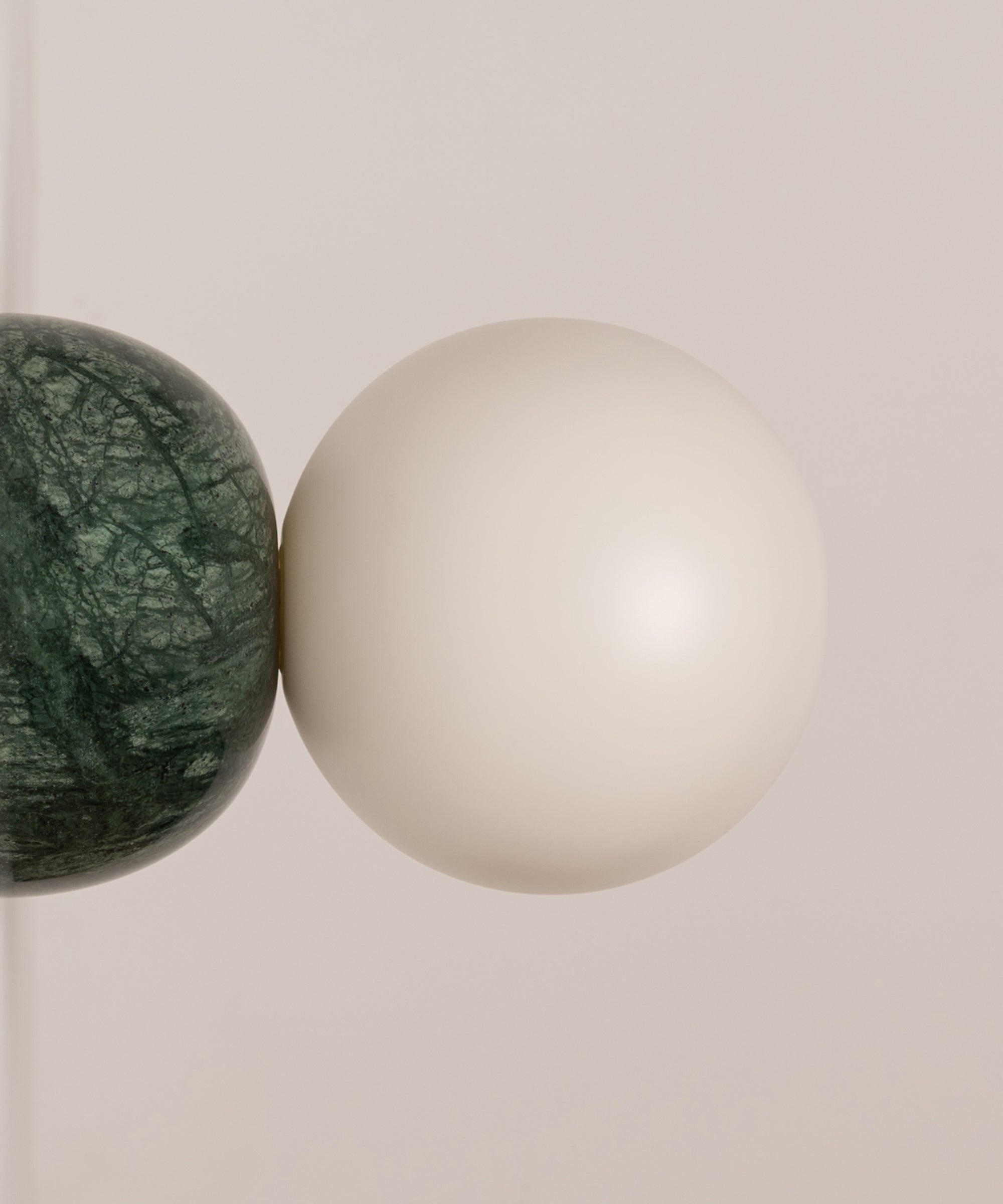 Verdant Wall Lamp