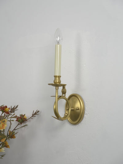 Jexdo Brass Elegant Wall Lamp