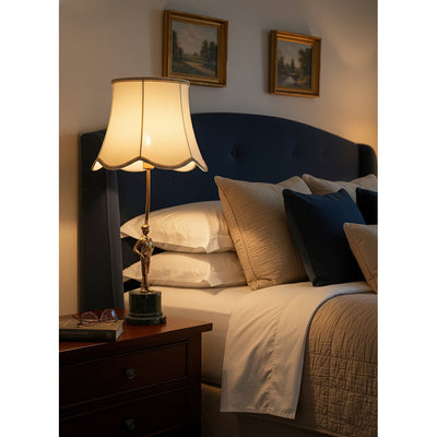 Viraeia Table Lamp
