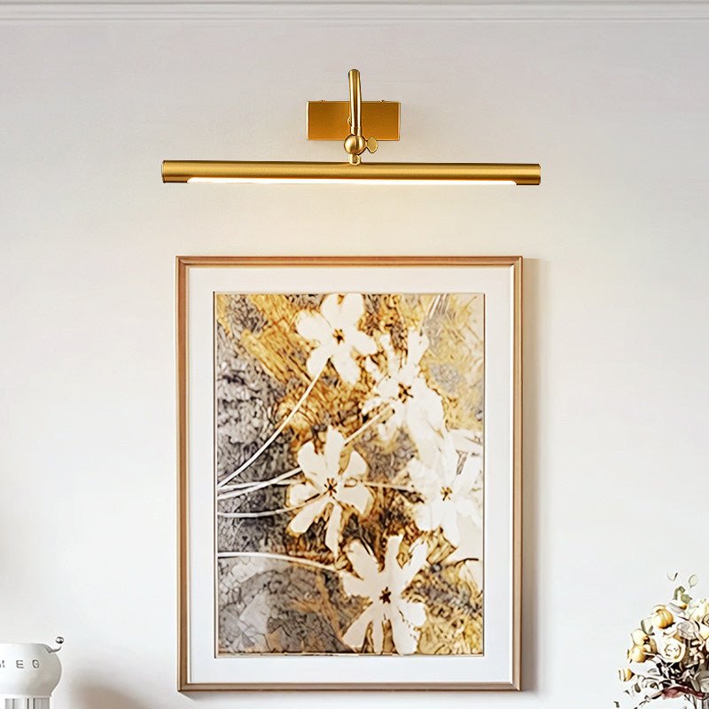 Virauaria Scepter Wall Light
