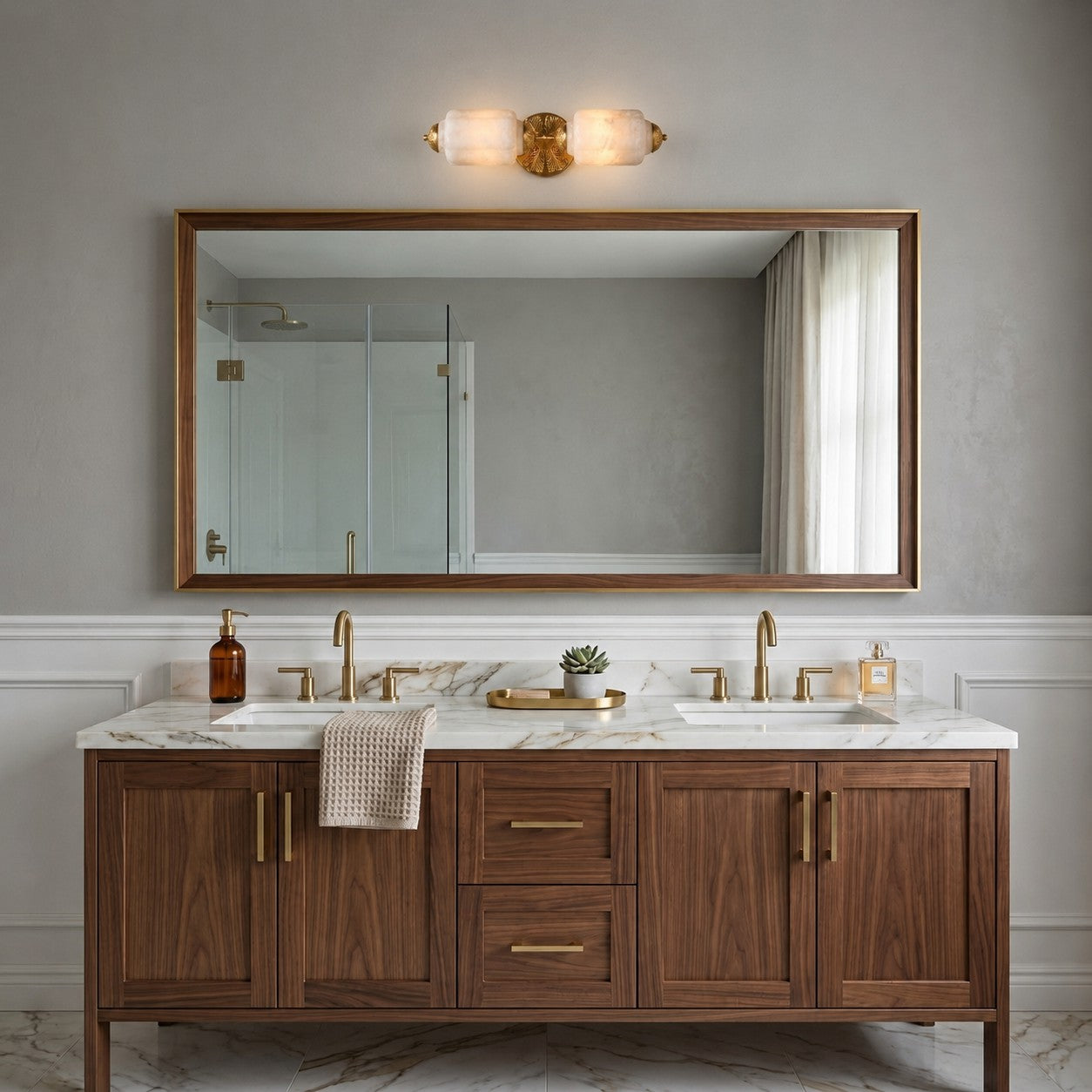 Marstone Scallop Alabaster Indoor Wall Light