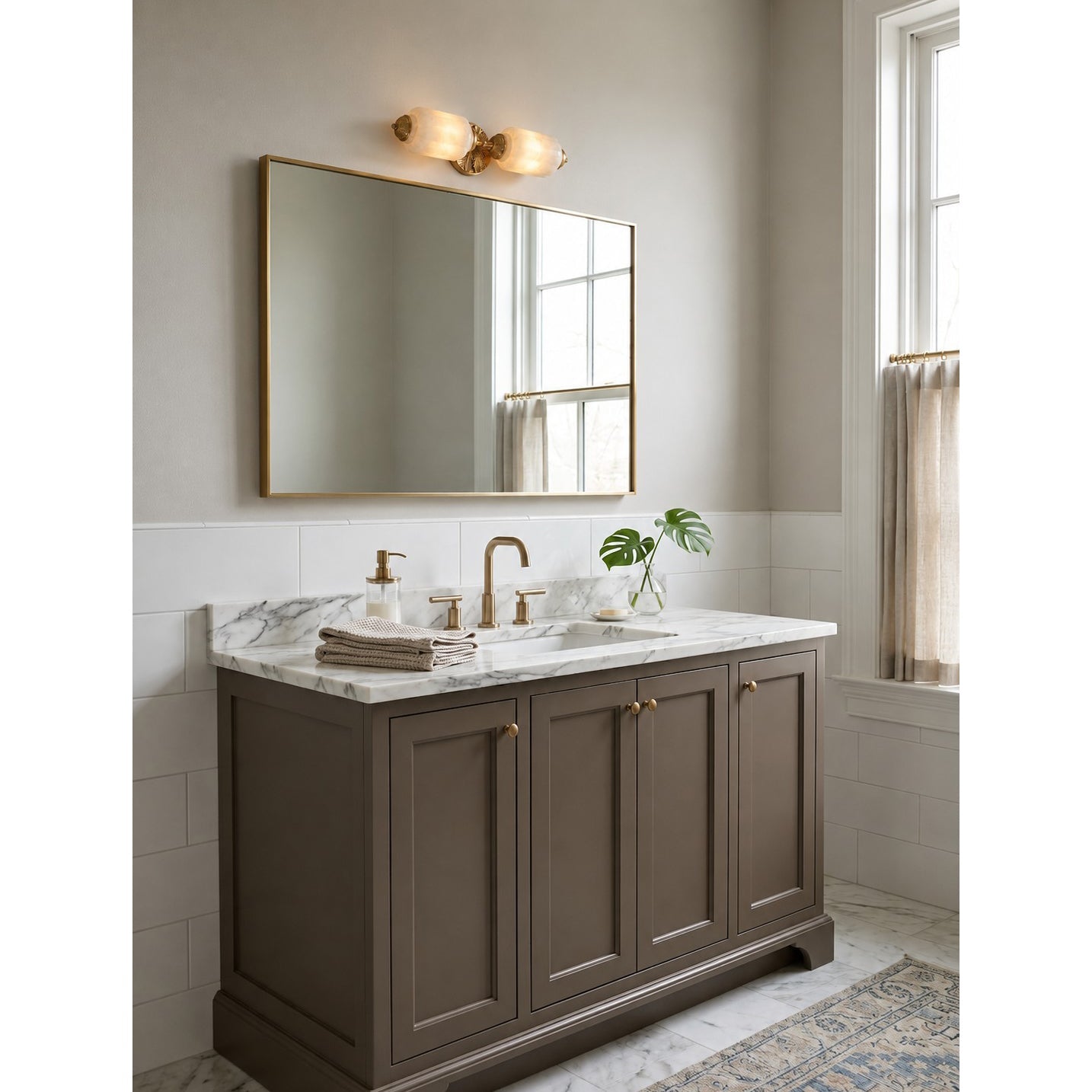 Marstone Scallop Alabaster Indoor Wall Light