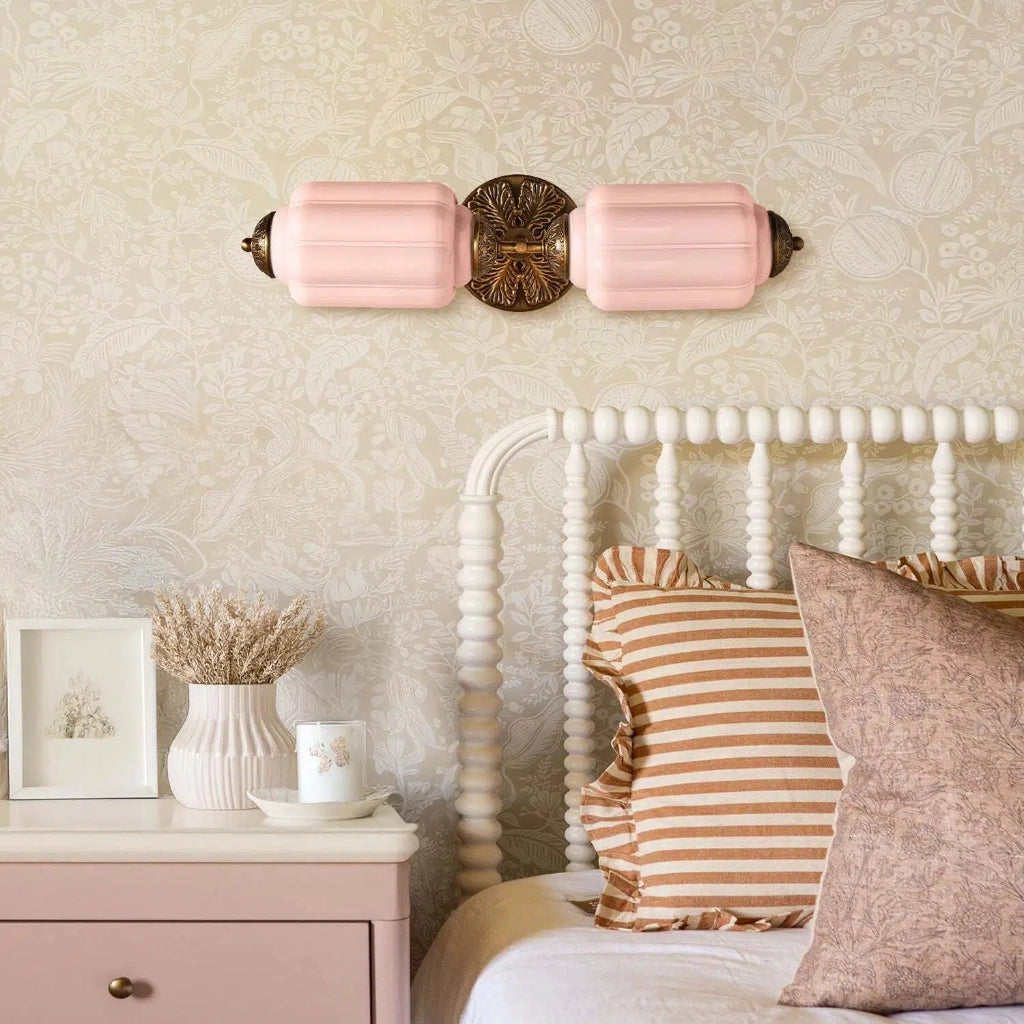 Belvaria Sconce