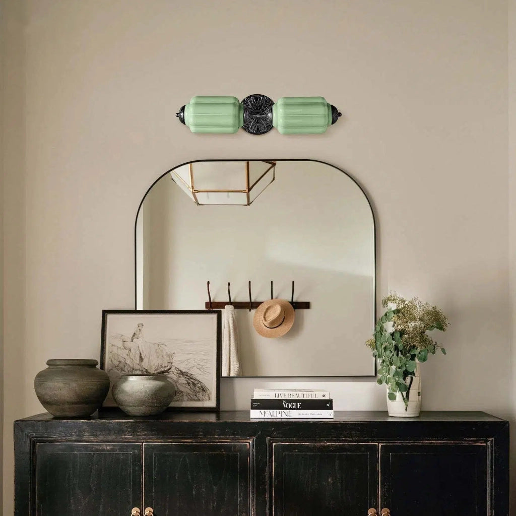 Belvaria Sconce