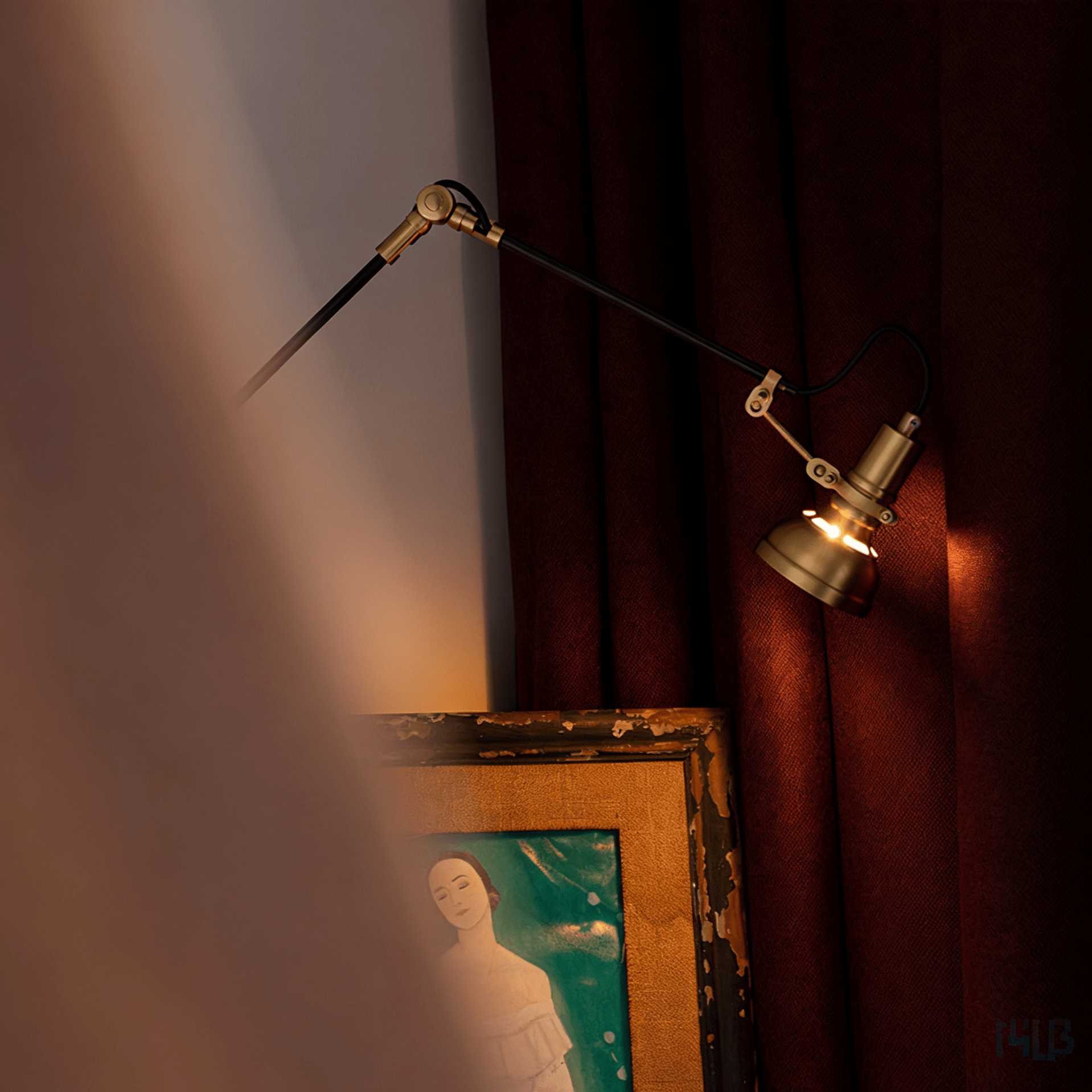 Jovlyn Wood Wall Lamp