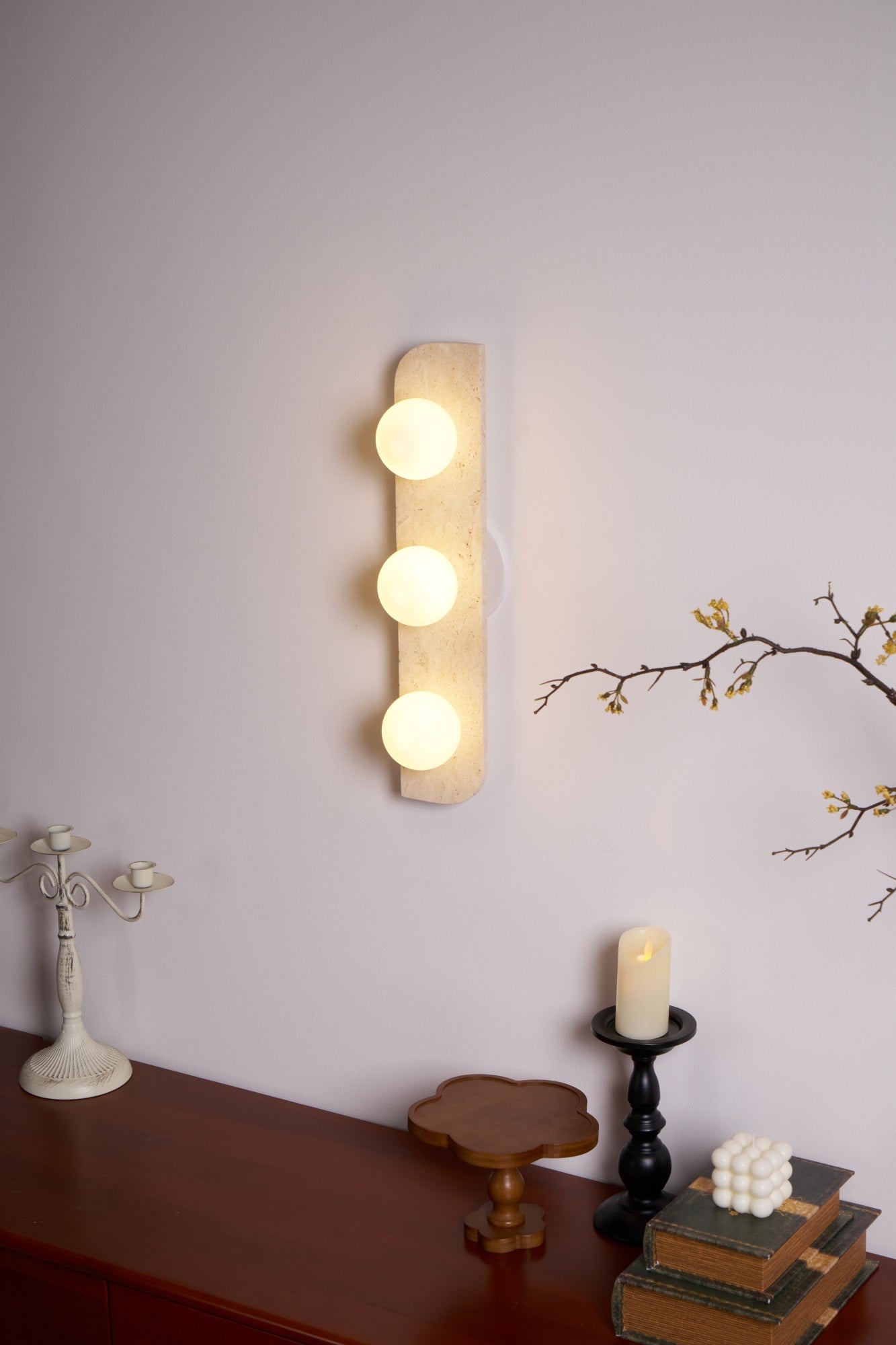 Serearia Minimalist Travertine Plug-In Wall Light