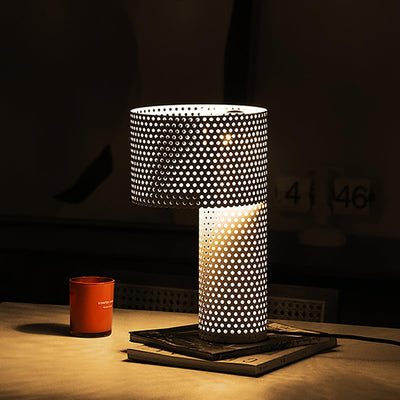 Ilsolyra Table Lamp