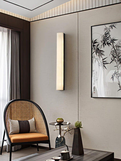 Nivivette Pillar Alabaster Wall Lamp