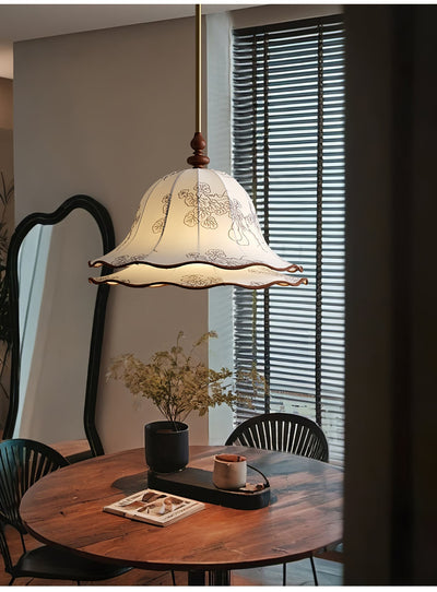 Ilsilis Traditional Elegance Floral Fabric Wood Pendant Lamp