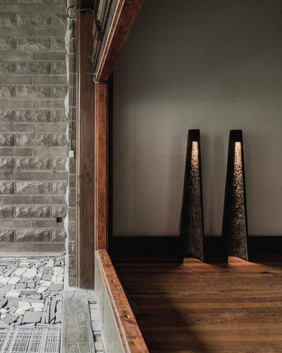 Lave Marble Floor Lamp