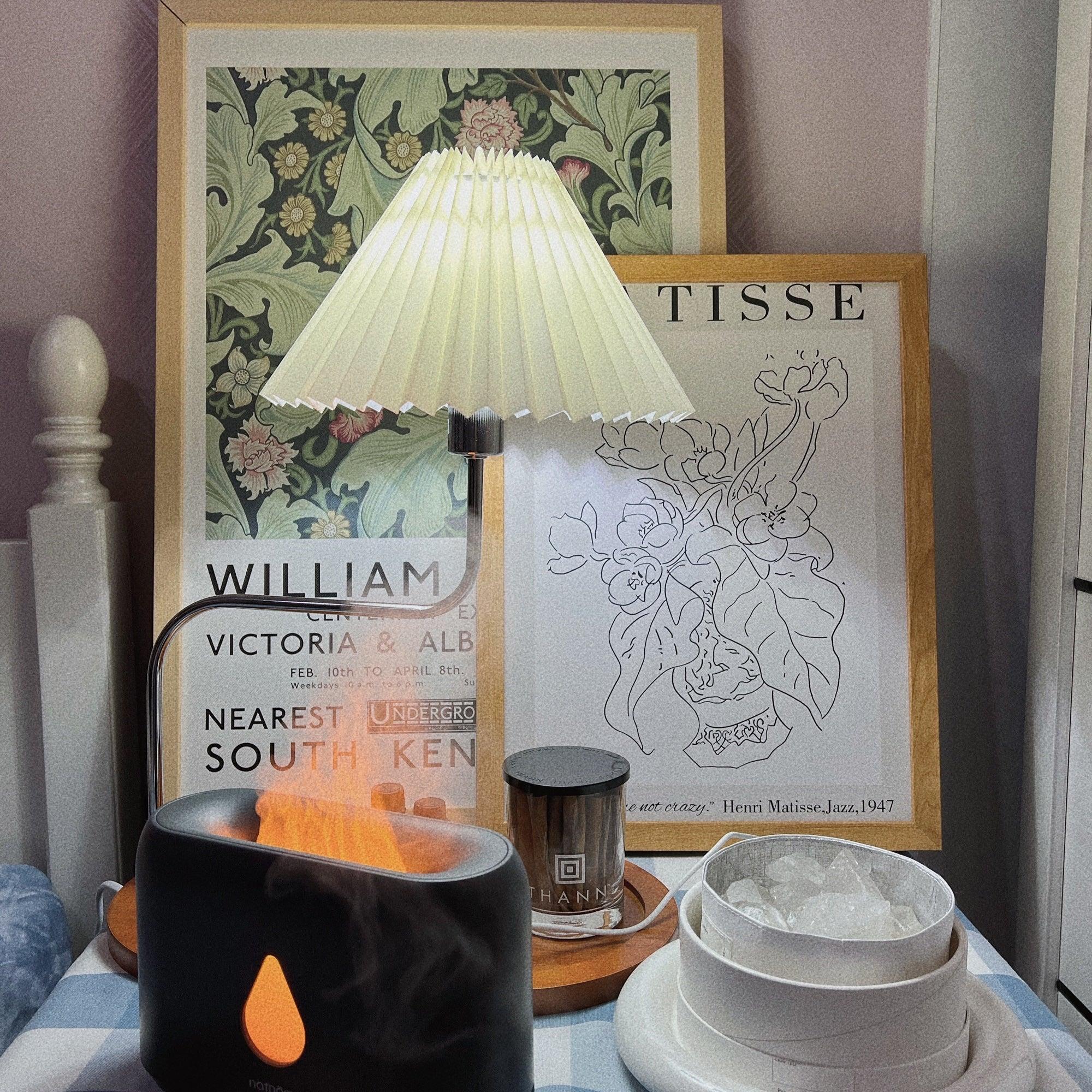 Ornelle Wood Fabric Artistic Table Lamp