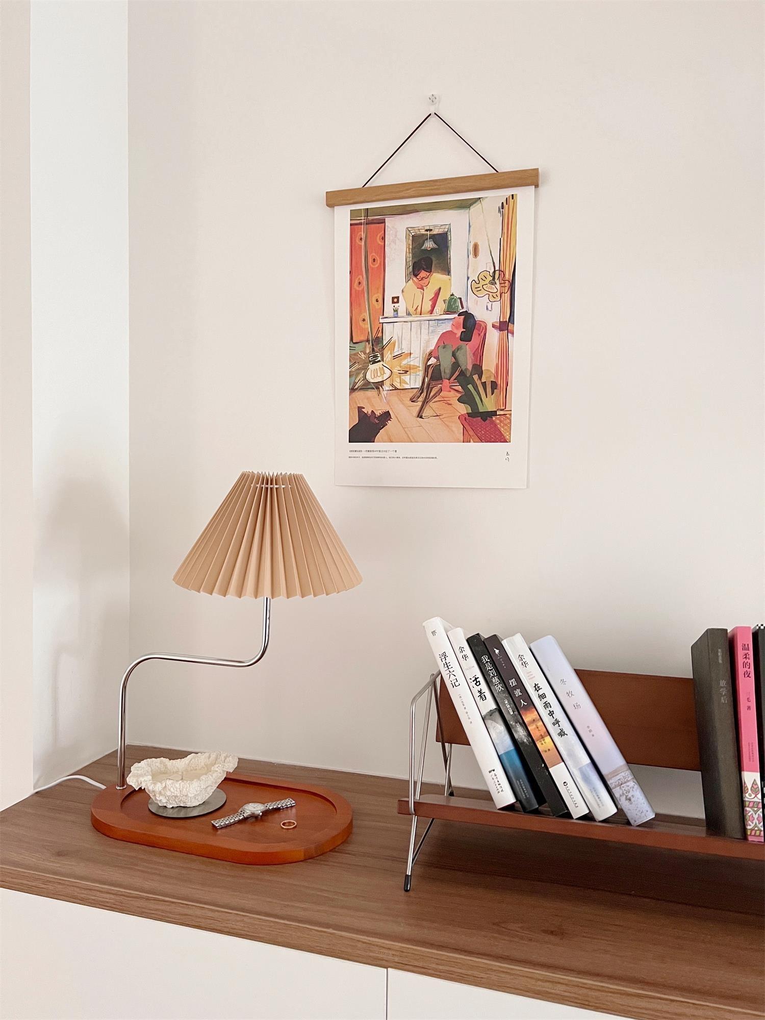 Ornelle Wood Fabric Artistic Table Lamp