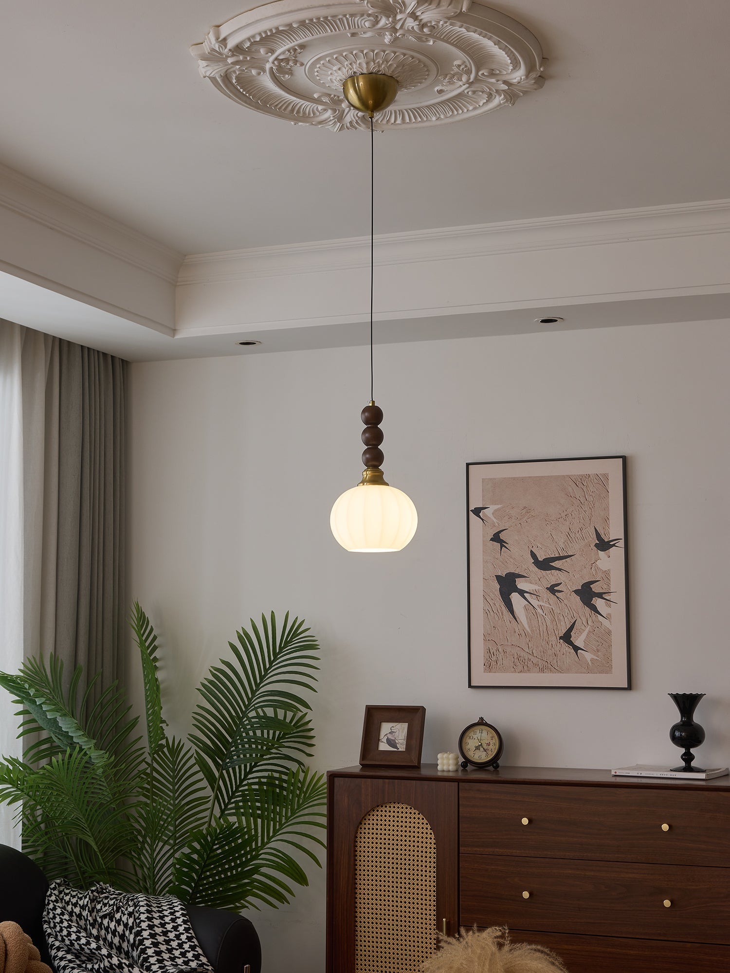 Vothaila Traditional Elegance Vintage Glass Wood Pendant Light