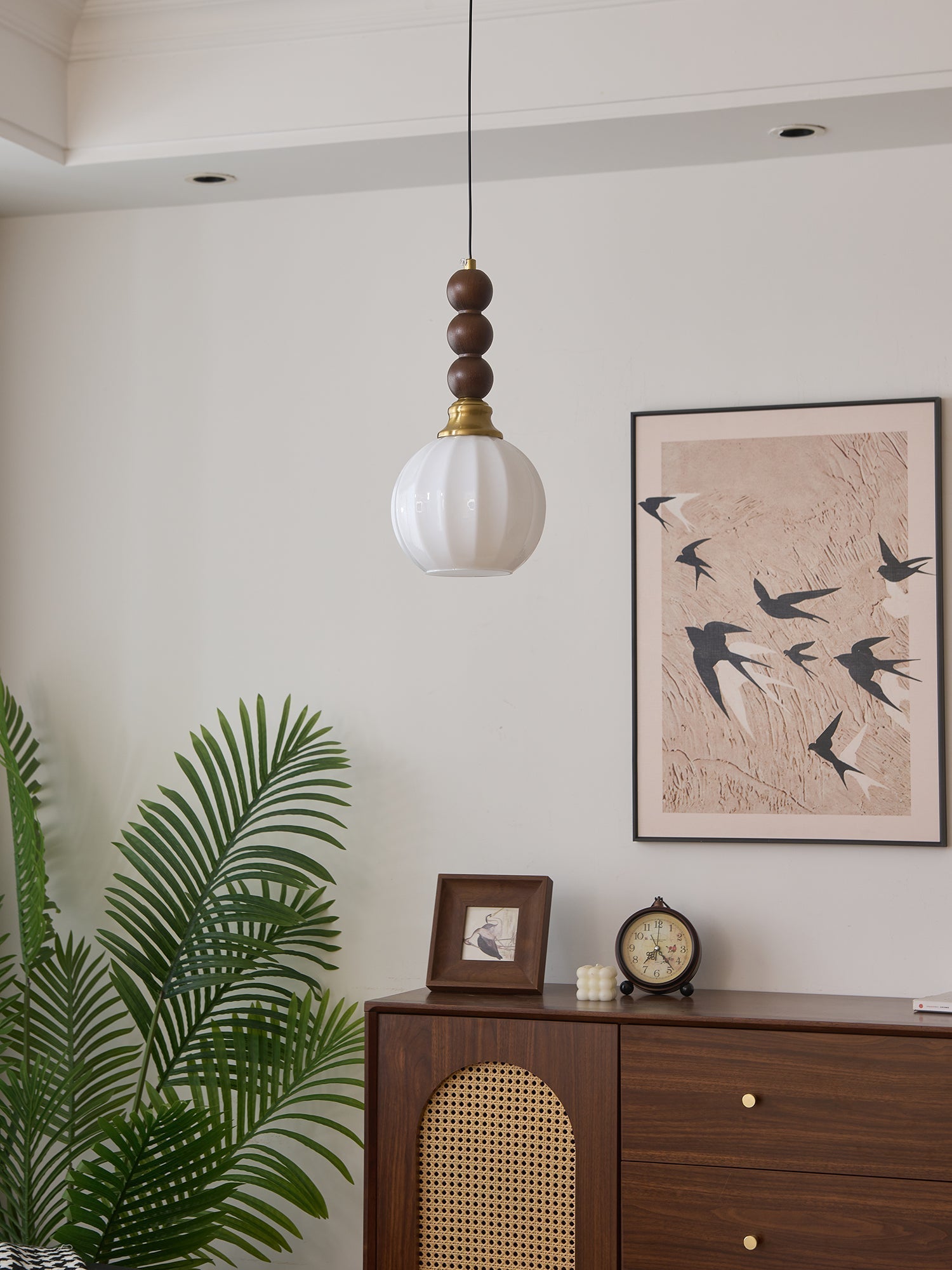 Vothaila Traditional Elegance Vintage Glass Wood Pendant Light