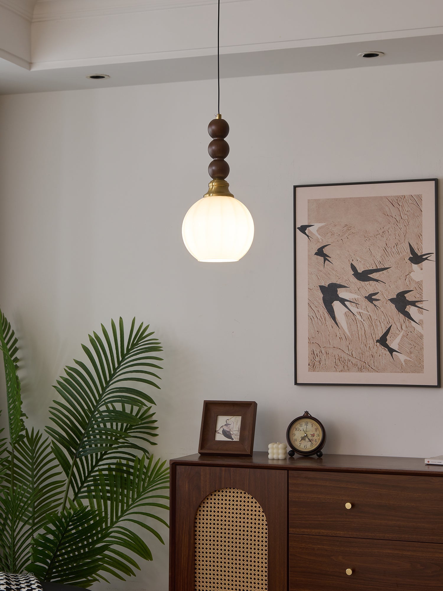 Vothaila Traditional Elegance Vintage Glass Wood Pendant Light